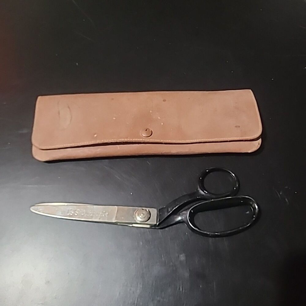 Vtg WISS 9.5" Pinking Shears Scissors Newark, NJ 1959190-1965443 w Leather Case